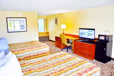 Photo 5 - Flagship Inn And Suites