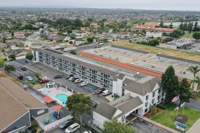 Photo 3 - Best Western Surf City