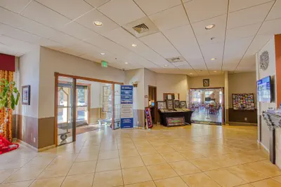 Photo 2 - Best Western Green Valley Inn