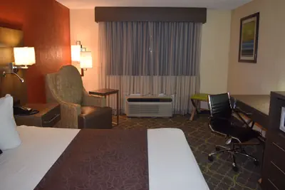 Photo 3 - American Inn & Suites West Memphis I-40/I-55