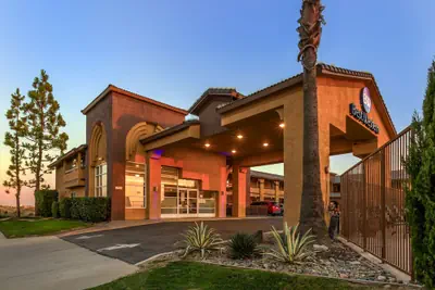 Photo 2 - Best Western Heritage Inn