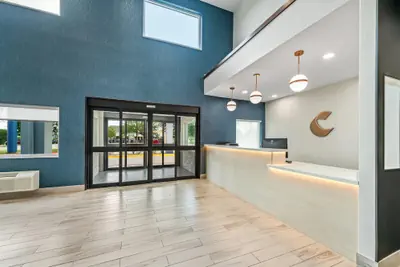 Photo 2 - Comfort Suites Longview North