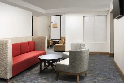 Photo 4 - Holiday Inn Express & Suites College Park-University Area by IHG