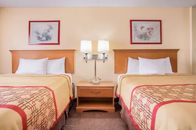 Photo 4 - Days Inn by Wyndham St. George