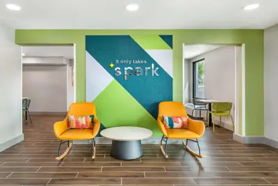 Photo 5 - Spark by Hilton Knoxville North I-75