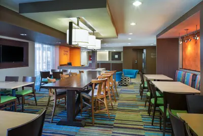 Photo 2 - Fairfield Inn & Suites San Antonio Airport/North Star Mall
