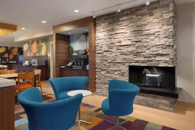 Photo 2 - Fairfield Inn & Suites Youngstown Boardman/Poland