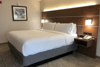 Photo 4 - Holiday Inn Express Atlanta-Stone Mountain by IHG
