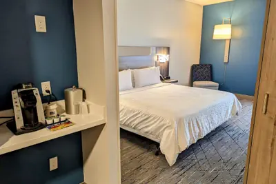 Photo 5 - Holiday Inn Express Indianapolis Airport by IHG