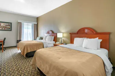 Photo 5 - Quality Inn & Suites Jefferson City