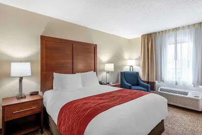 Photo 5 - Comfort Inn & Suites Middletown - Franklin