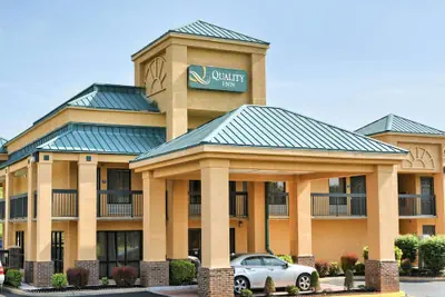 Photo 2 - Quality Inn Thornburg
