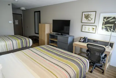 Photo 4 - Country Inn & Suites by Radisson, Greenfield, IN
