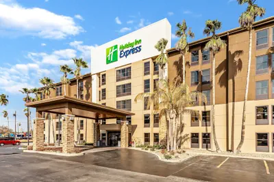 Photo 2 - Holiday Inn Express Harlingen by IHG