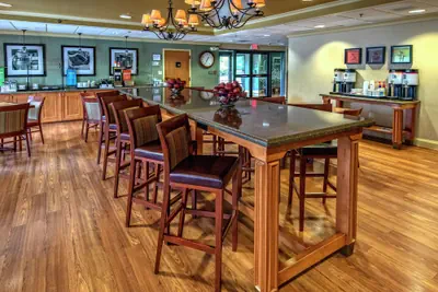 Photo 3 - Hampton Inn by Hilton Charlotte/Matthews
