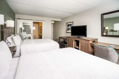Photo 5 - Hampton Inn Dover