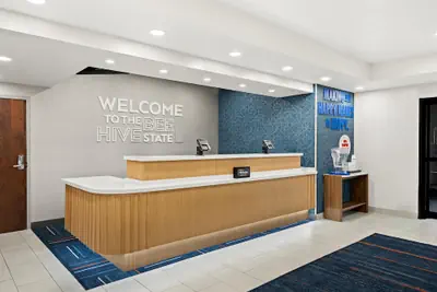Photo 3 - Hampton Inn Provo