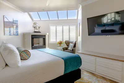Photo 4 - SeaVenture Beach Hotel