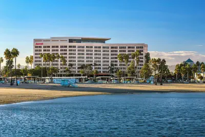 Photo 2 - Marriott Marina del Rey