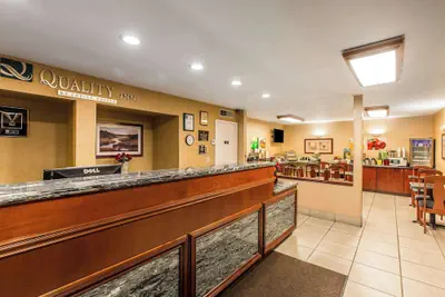Photo 5 - Quality Inn Near China Lake Naval Station