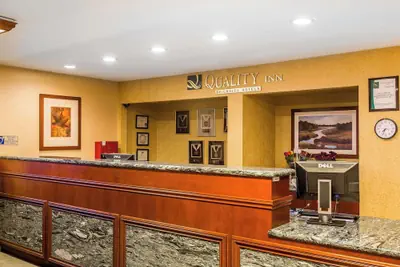 Photo 3 - Quality Inn Near China Lake Naval Station