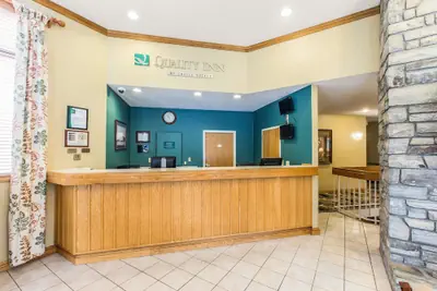 Photo 5 - Quality Inn Cherokee Riverside