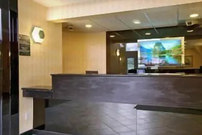 Photo 3 - Ramada by Wyndham Parsippany