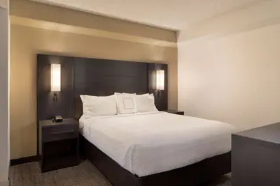 Photo 3 - Sonesta ES Suites Fresno