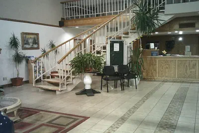 Photo 4 - Rodeway Inn Roswell West