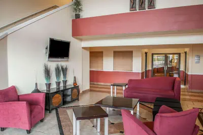 Photo 2 - Quality Inn Rio Rancho - Albuquerque North Valley