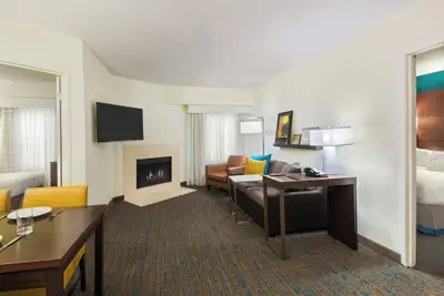 Photo 5 - Residence Inn by Marriott Savannah Midtown