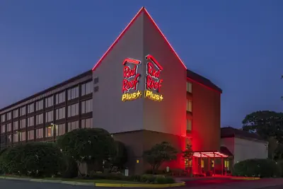 Photo 2 - Red Roof Inn PLUS+ Boston - Woburn/ Burlington