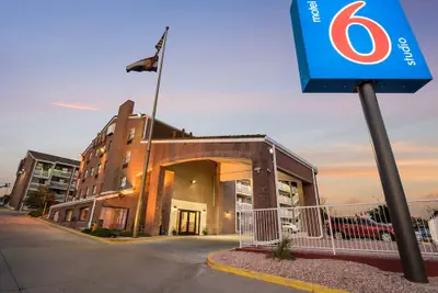 Photo 2 - Motel 6 Colorado Springs, CO - Air Force Academy