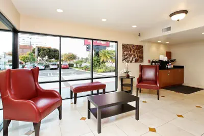 Photo 3 - Red Roof Inn Santa Ana