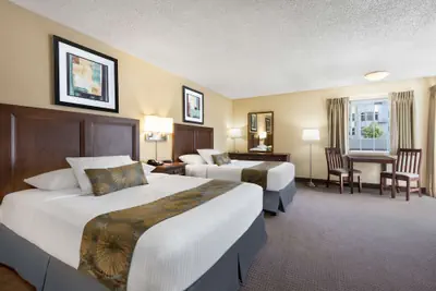 Photo 5 - Travelodge by Wyndham San Francisco Bay