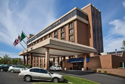 Photo 2 - Coast Wenatchee Center Hotel