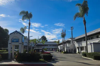 Photo 2 - Rodeway Inn Encinitas North