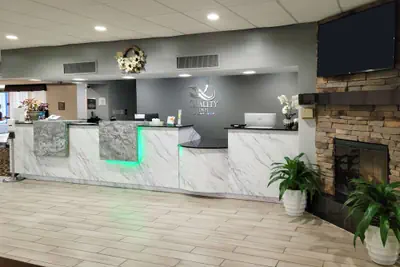 Photo 4 - Quality Inn Terre Haute University Area