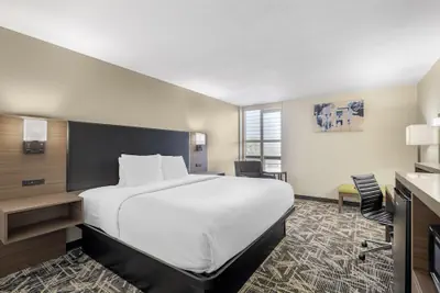 Photo 2 - Best Western Plus York Hotel & Conference Center