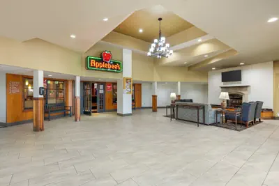 Photo 2 - Best Western Plus York Hotel & Conference Center