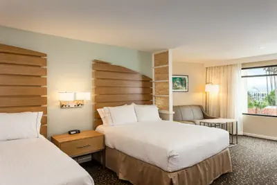 Photo 4 - Holiday Inn Express & Suites La Jolla – Windansea Beach by IHG