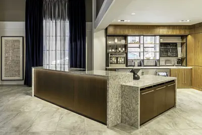 Photo 3 - New Haven Hotel
