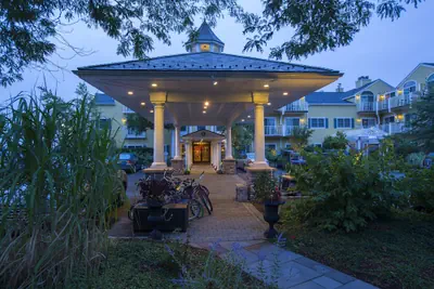 Photo 2 - Saybrook Point Resort & Marina
