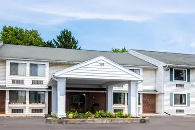 Photo 2 - Quality Inn Cortland - University Area