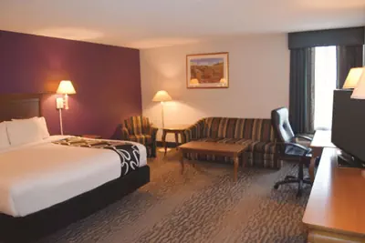 Photo 5 - La Quinta Inn by Wyndham Binghamton - Johnson City