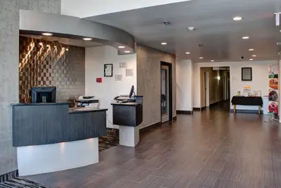 Photo 4 - Quality Inn & Suites North/Polaris