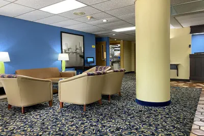 Photo 5 - Super 8 by Wyndham Port Clinton