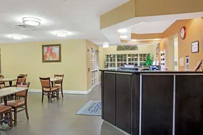 Photo 3 - Microtel Inn by Wyndham Charlotte/University Place