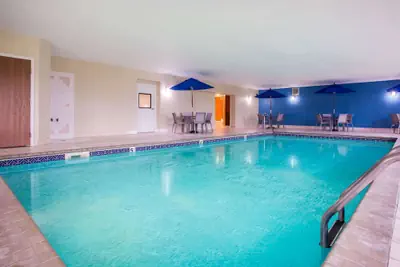 Photo 2 - Travelodge by Wyndham Wahpeton Event Center