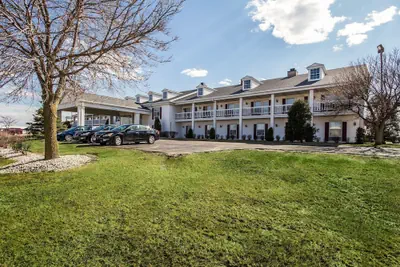 Photo 2 - Comfort Inn Fond Du Lac